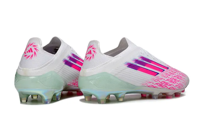 Adidas X Speedflow F50 chaussures de football blanches roses holographiques pour terrain ferme 14