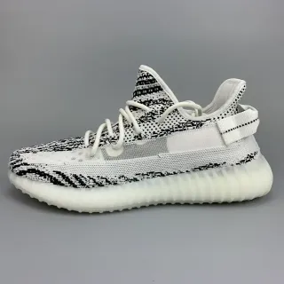 Adidas Yeezy Boost 350 V2 Zebra لايف ستايل سنيكرز