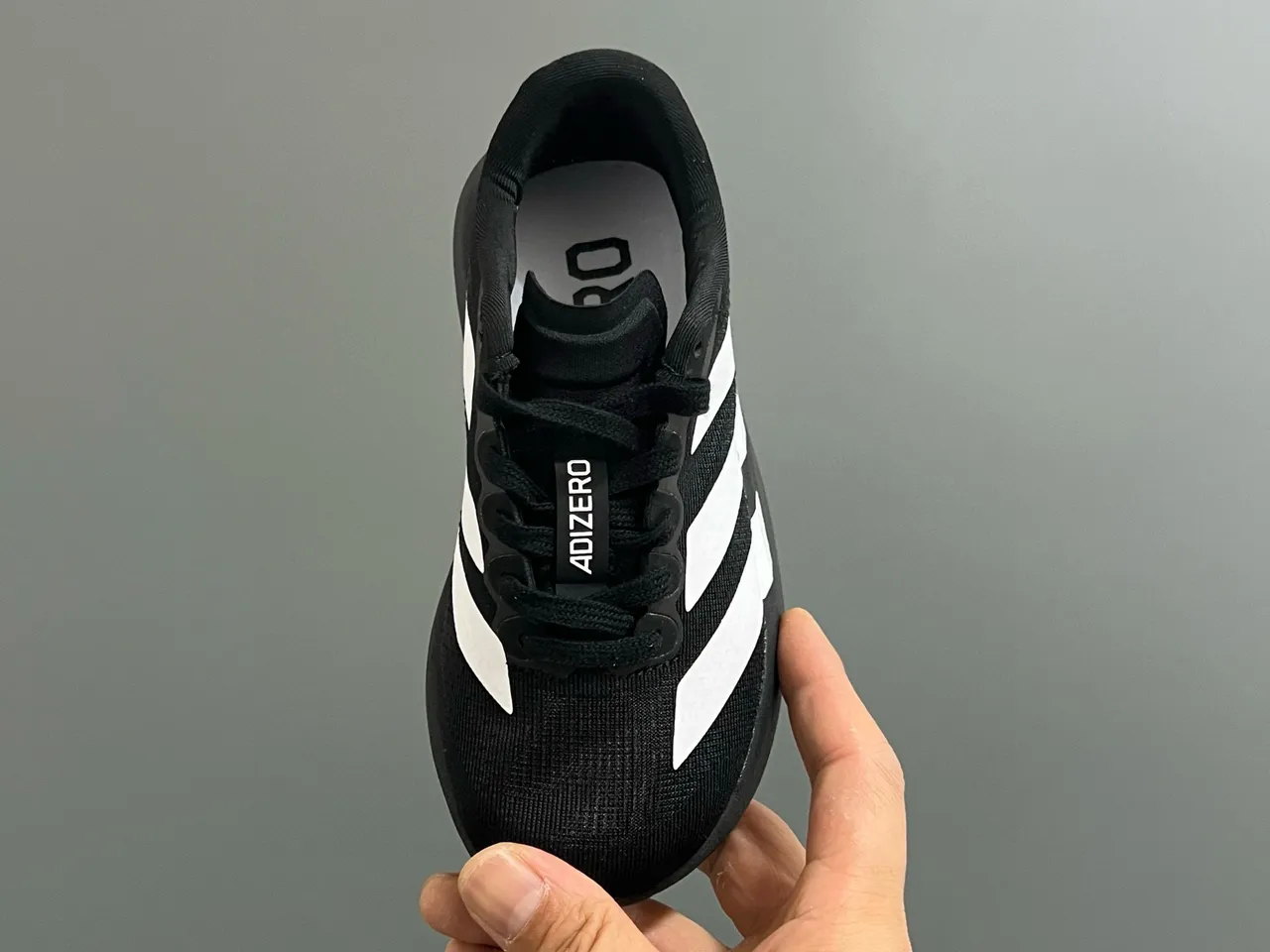 Adidas हलুদ কালো লো-টপ নিট আপার রানিং শু 9