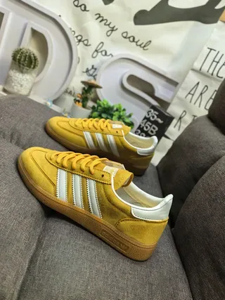 Adidas Amarelo Branco Camurça Superior Três Listras Tênis Lifestyle 7