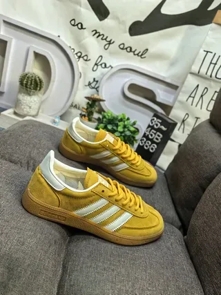 Adidas Amarelo Branco Camurça Superior Três Listras Tênis Lifestyle 9
