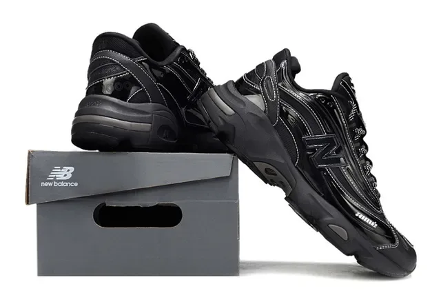Aimé Leon Dore Sneakers Noires Brillantes Multicouches Épaisses 6