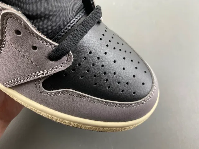 Air Jordan 1 Gray Black High-Top Leather Upper Basketball Shoes 2