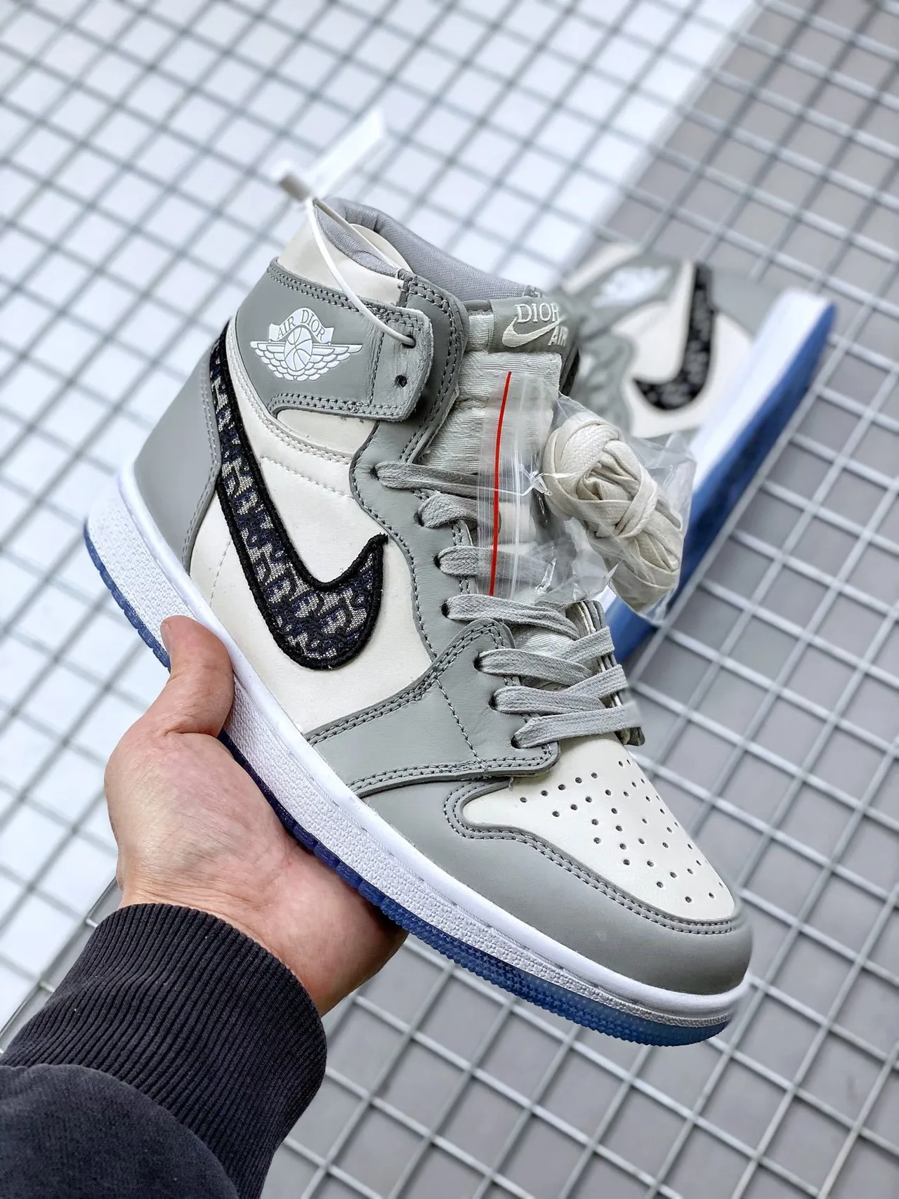 Air Jordan 1 ग्रे ब्लू हाई-टॉप लेदर और टेक्सटाइल अपर बास्केटबॉल जूते 7