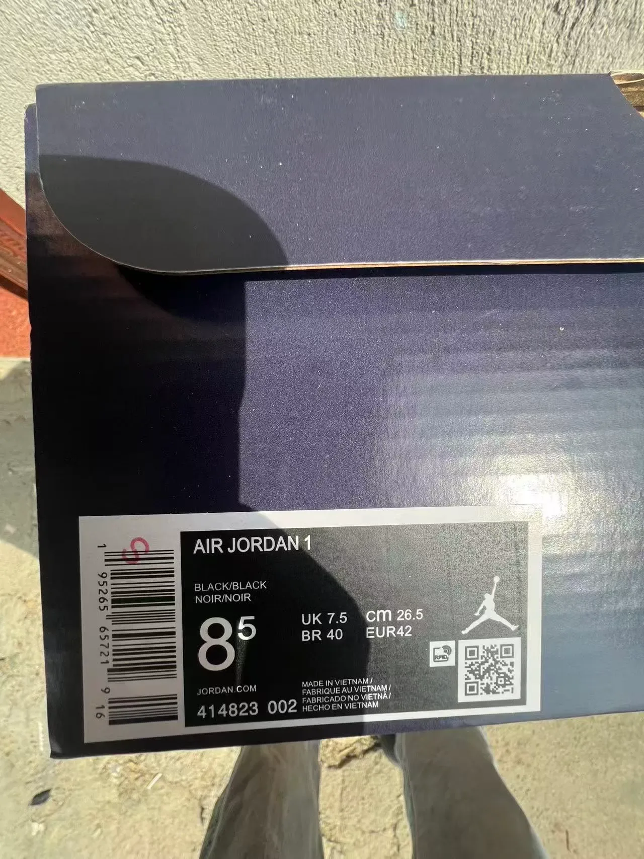 Air Jordan 1 মনোক্রোম কালো হাই-টপ বাস্কেটবল জুতা 10