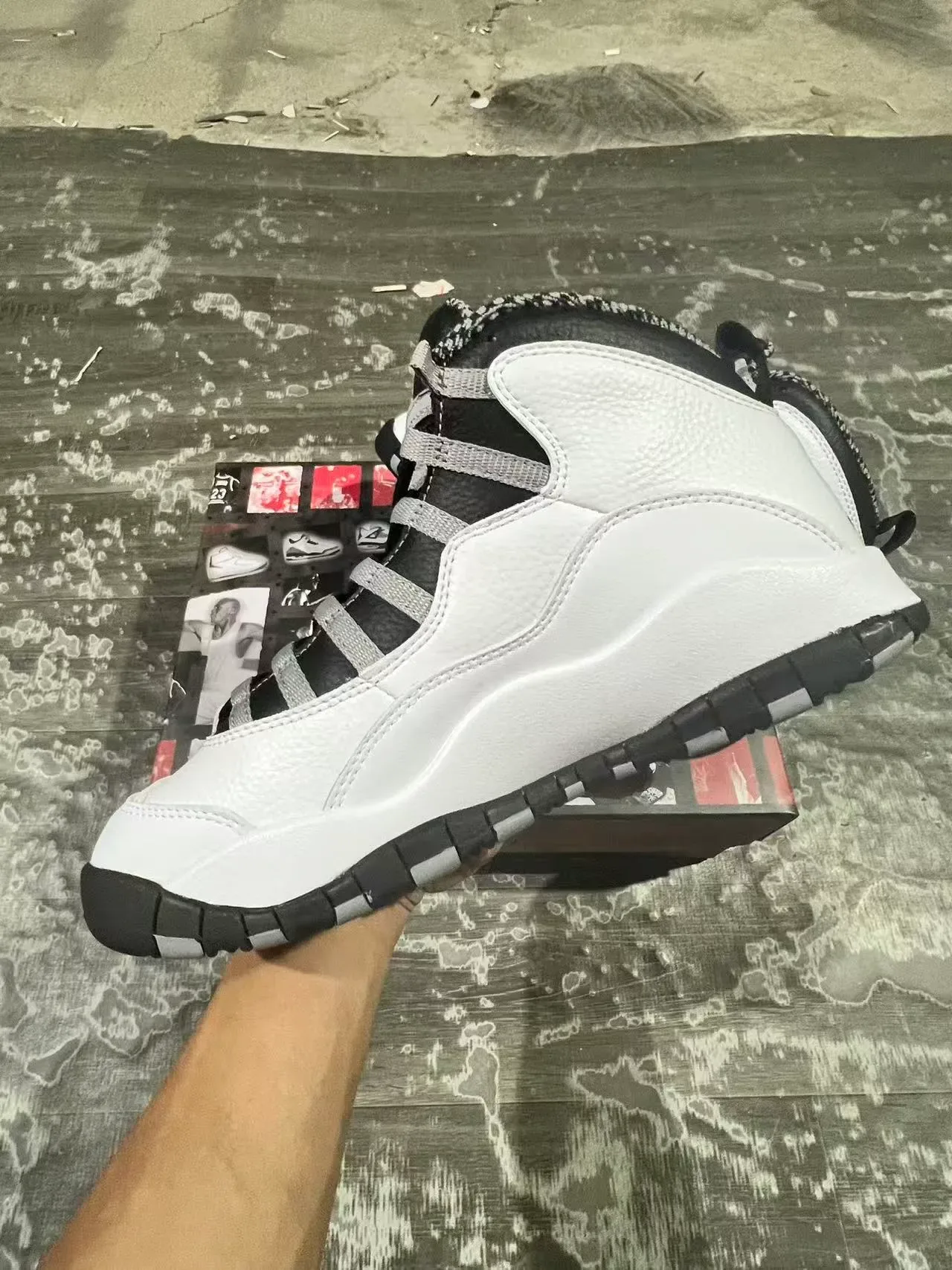 Air Jordan 10 أبيض أسود رمادي أحذية كرة السلة 5