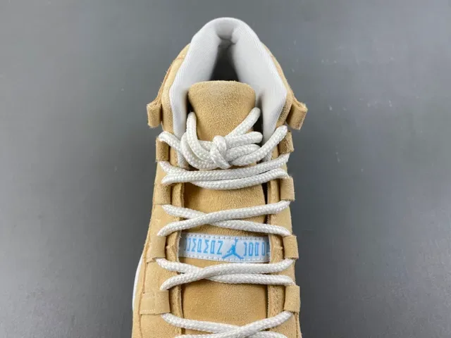 Air Jordan 11 Beige Blue Suede High Top Tênis de Basquete 8