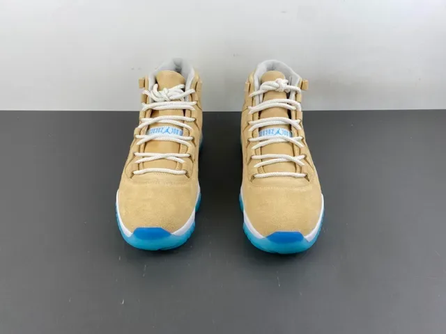 Air Jordan 11 Beige Blue Suede High Top Tênis de Basquete 12
