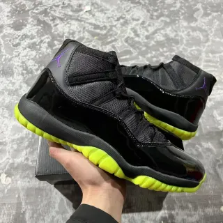 Air Jordan 11 Black Volt बास्केटबॉल जूते