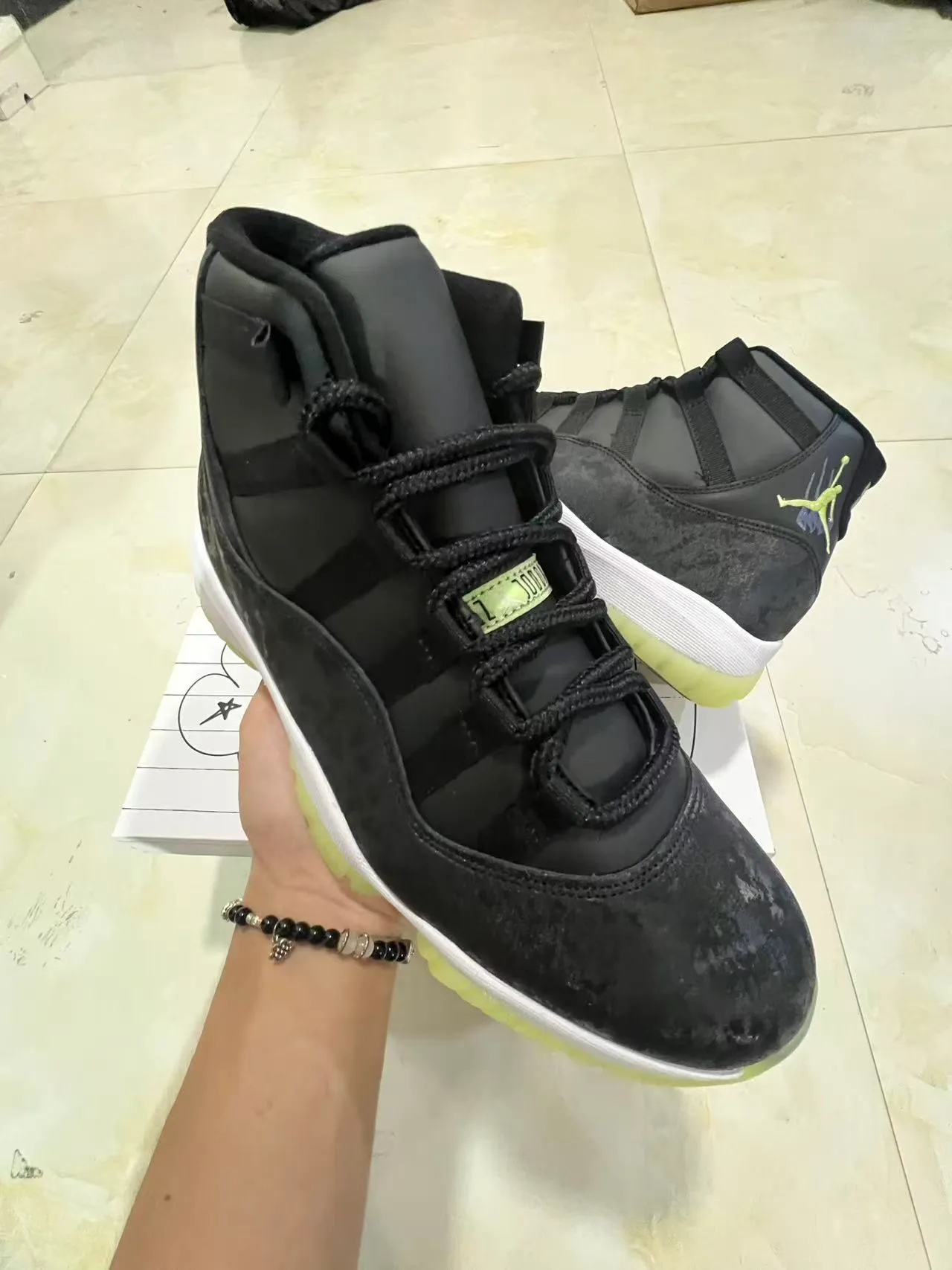 Air Jordan 11 কালো হলুদ হাই-টপ মার্বেল আপার বাস্কেটবল জুতো 2