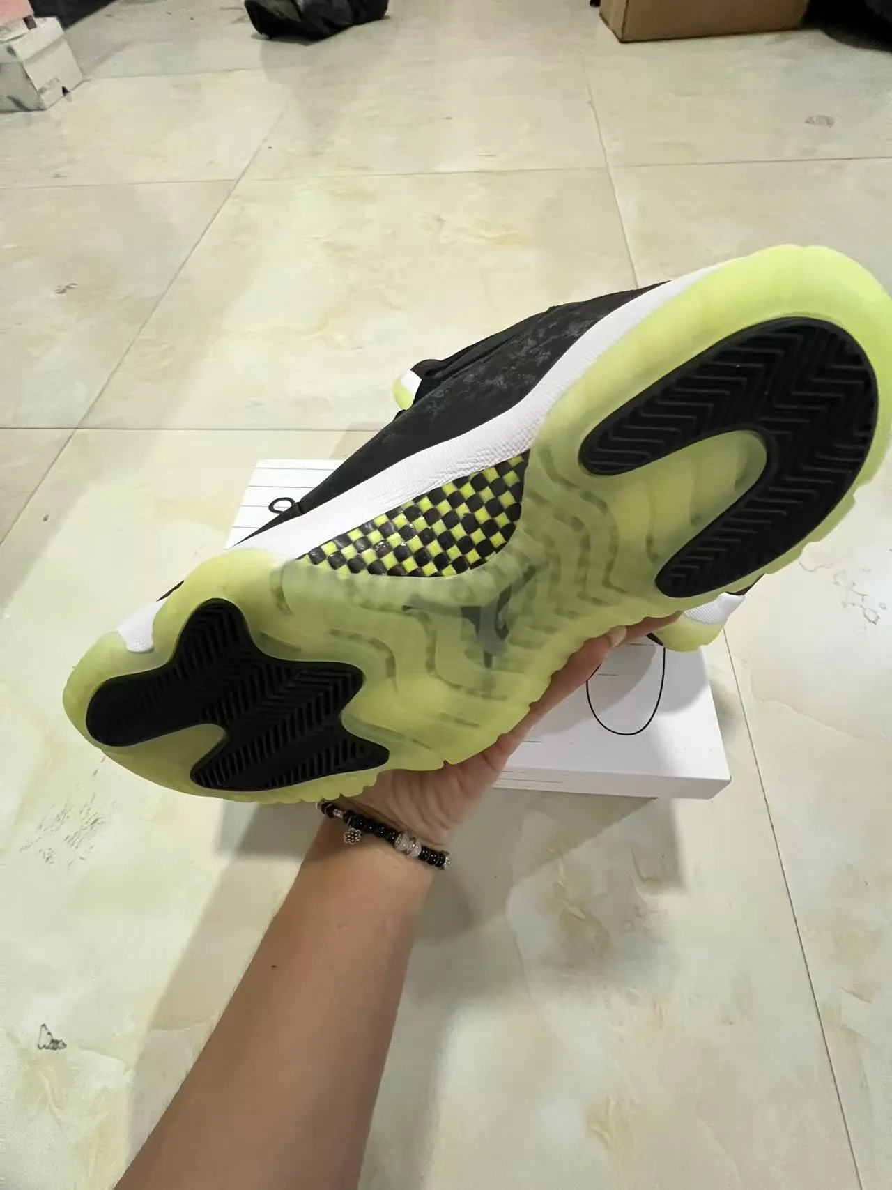 Air Jordan 11 কালো হলুদ হাই-টপ মার্বেল আপার বাস্কেটবল জুতো 6