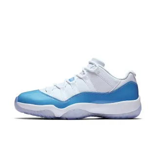 Air Jordan 11 सफेद और हल्के नीले बास्केटबॉल जूते