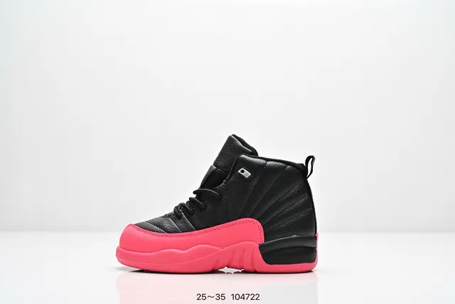 Tênis de basquete Air Jordan 12 preto e rosa 2
