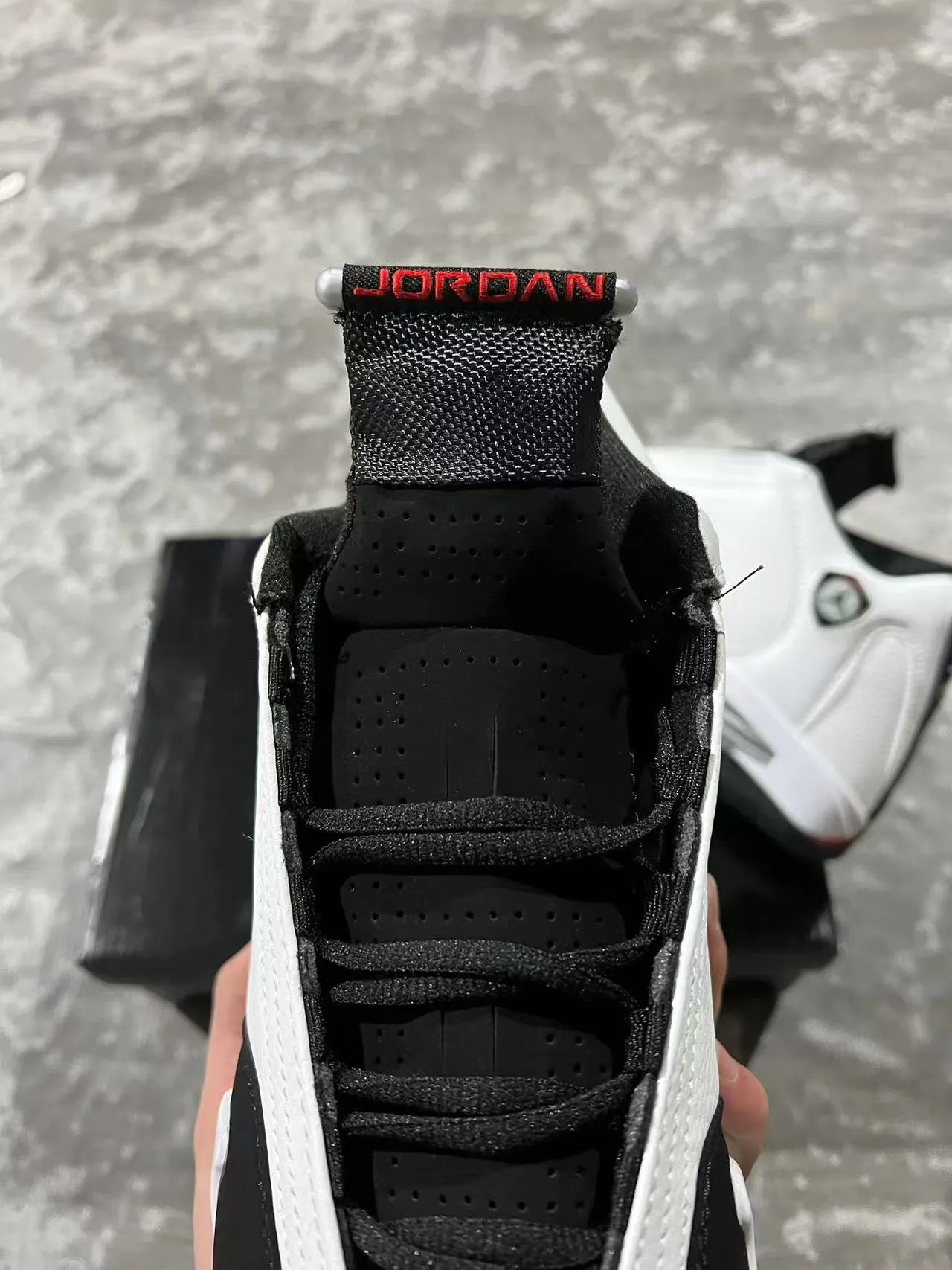 Air Jordan 14 Branco Preto Vermelho tênis de basquete 4