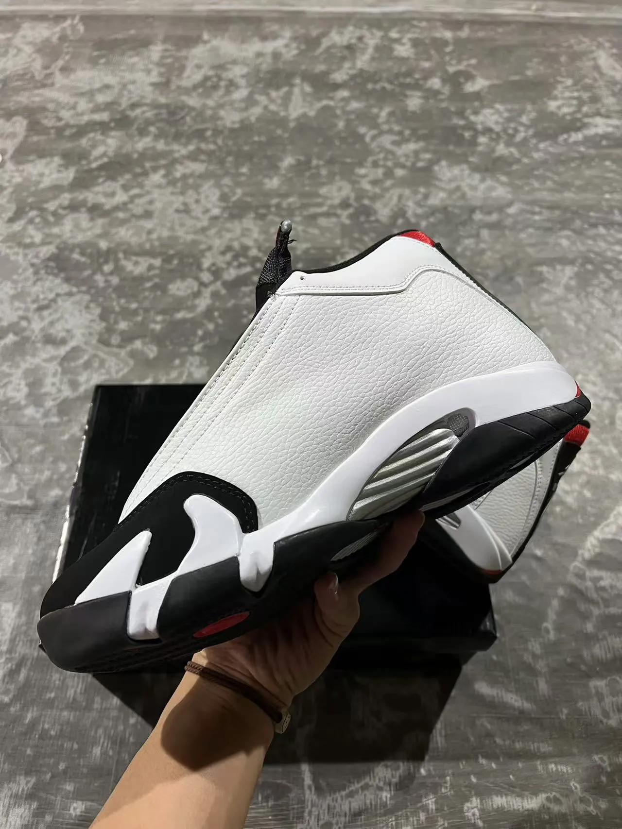 Air Jordan 14 Branco Preto Vermelho tênis de basquete 5