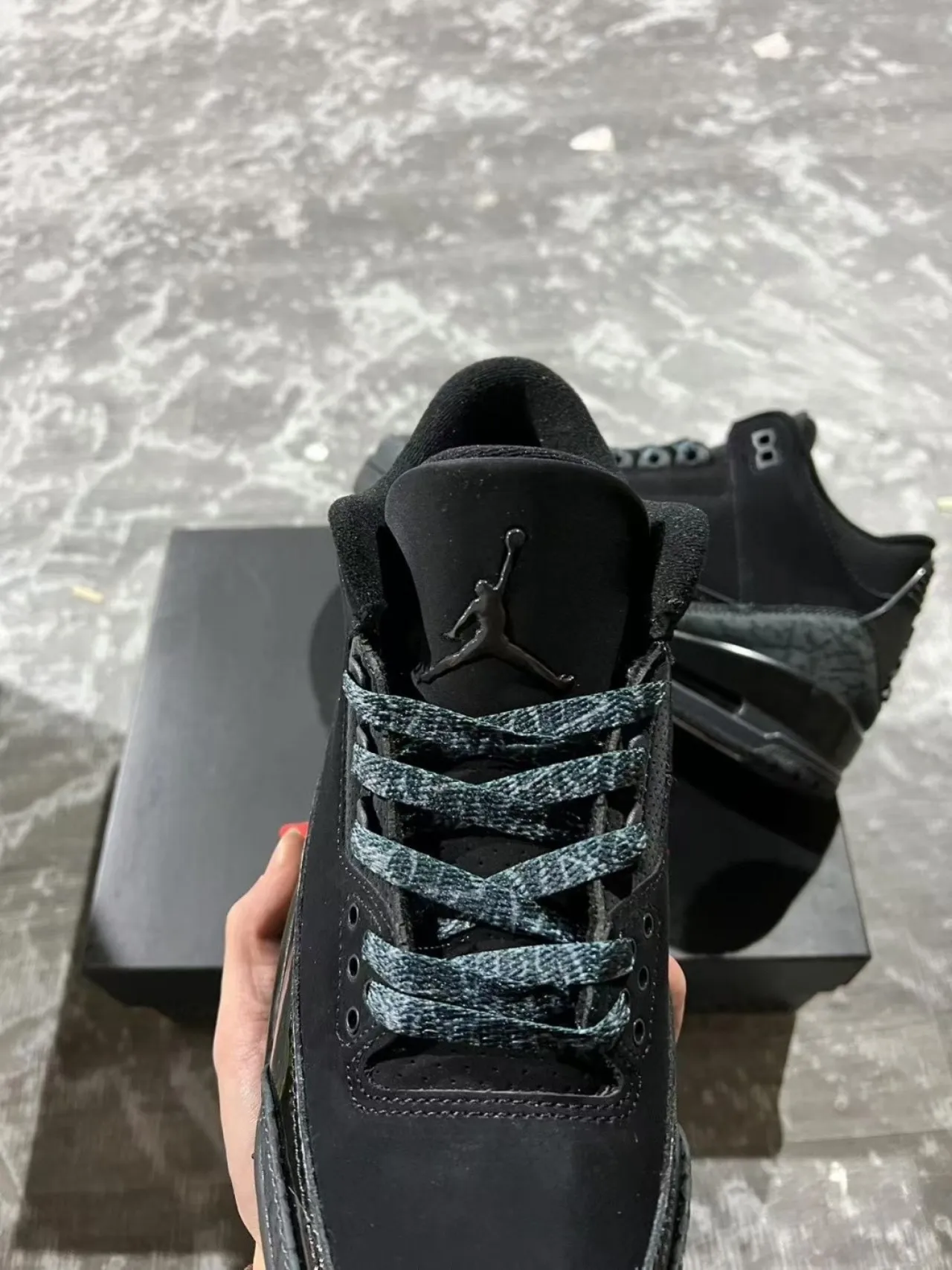 Air Jordan 3 حذاء كرة السلة بطباعة الفيل كل الأسود 4