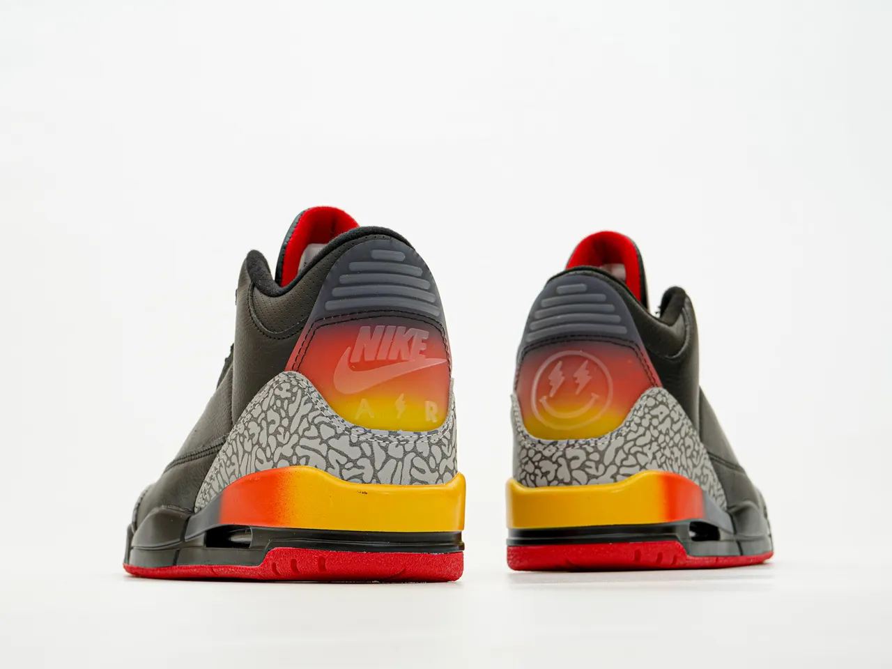 Air Jordan 3 Negro Rojo Naranja Gradiente Impresión de Elefante Zapatillas de Baloncesto 7