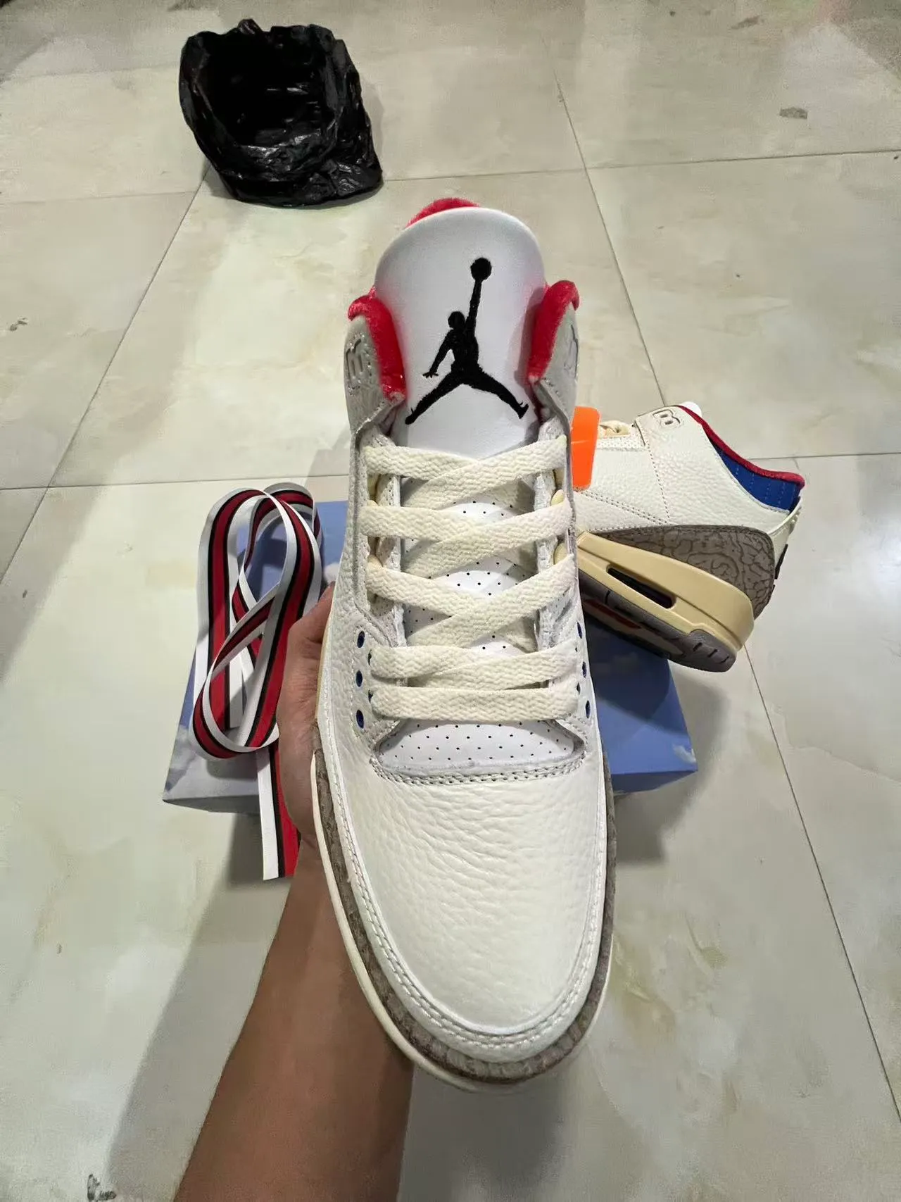 Chaussures de basketball Air Jordan 3 à imprimé éléphant blanc 3