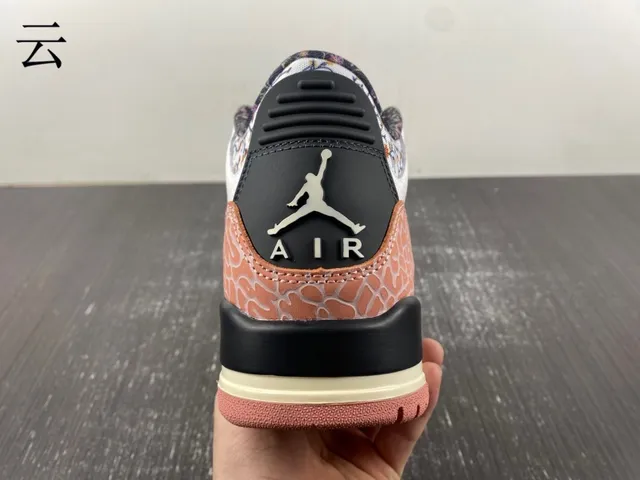 Zapatillas de baloncesto Air Jordan 3 blanco melocotón con estampado de elefante 9