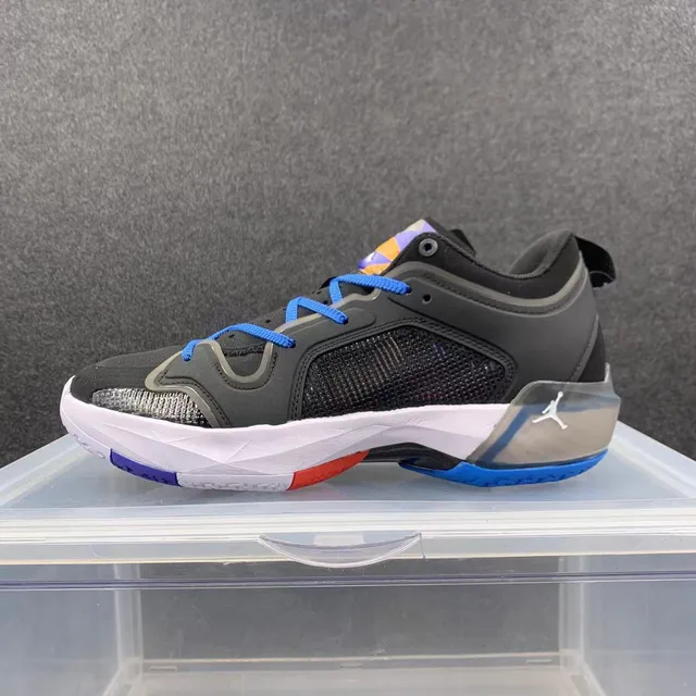 Air Jordan 37 Low কালো সাদা নীল বাস্কেটবল জুতো 2