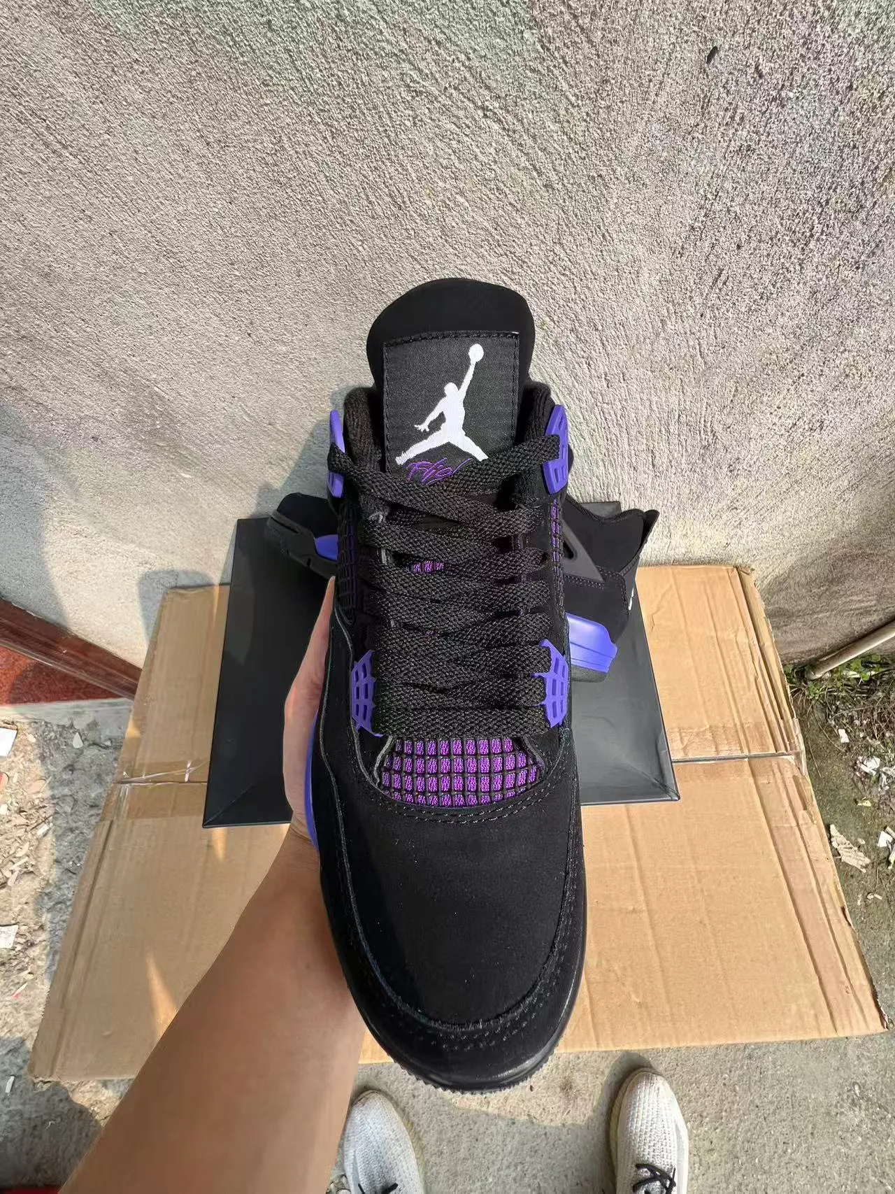 Air Jordan 4 কালো বেগুনি বাস্কেটবল জুতো 3
