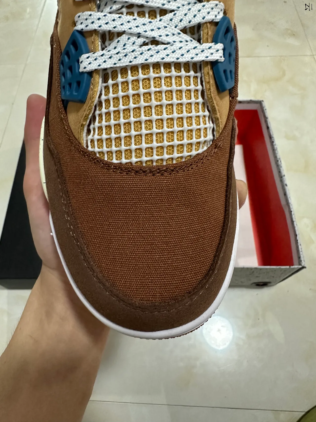 Air Jordan 4 Brown Beige Blue Speckled Basketball Shoes 3