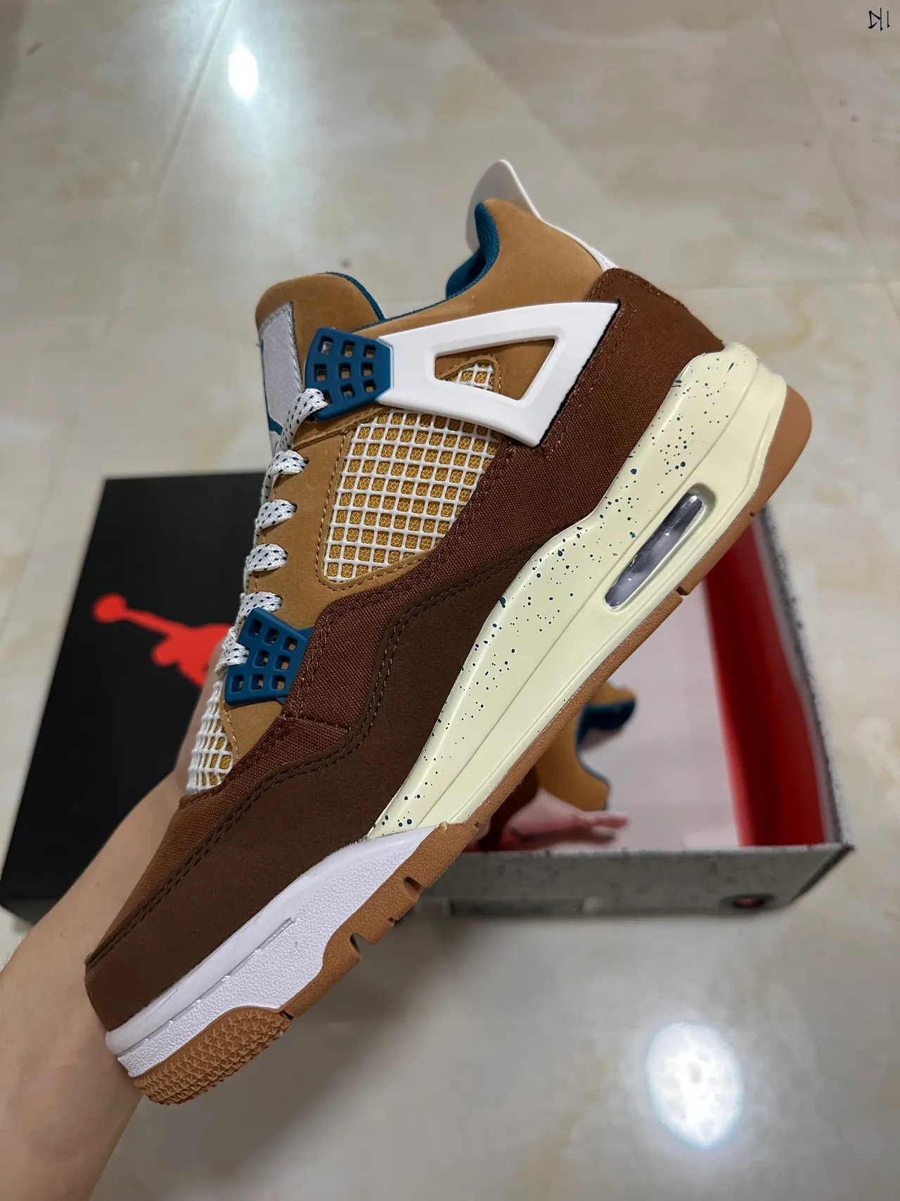 Air Jordan 4 Brown Beige Blue Speckled Basketball Shoes 5