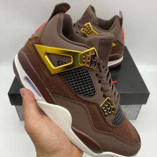 Air Jordan 4 ब्राउन गोल्ड मेटैलिक बास्केटबॉल जूते