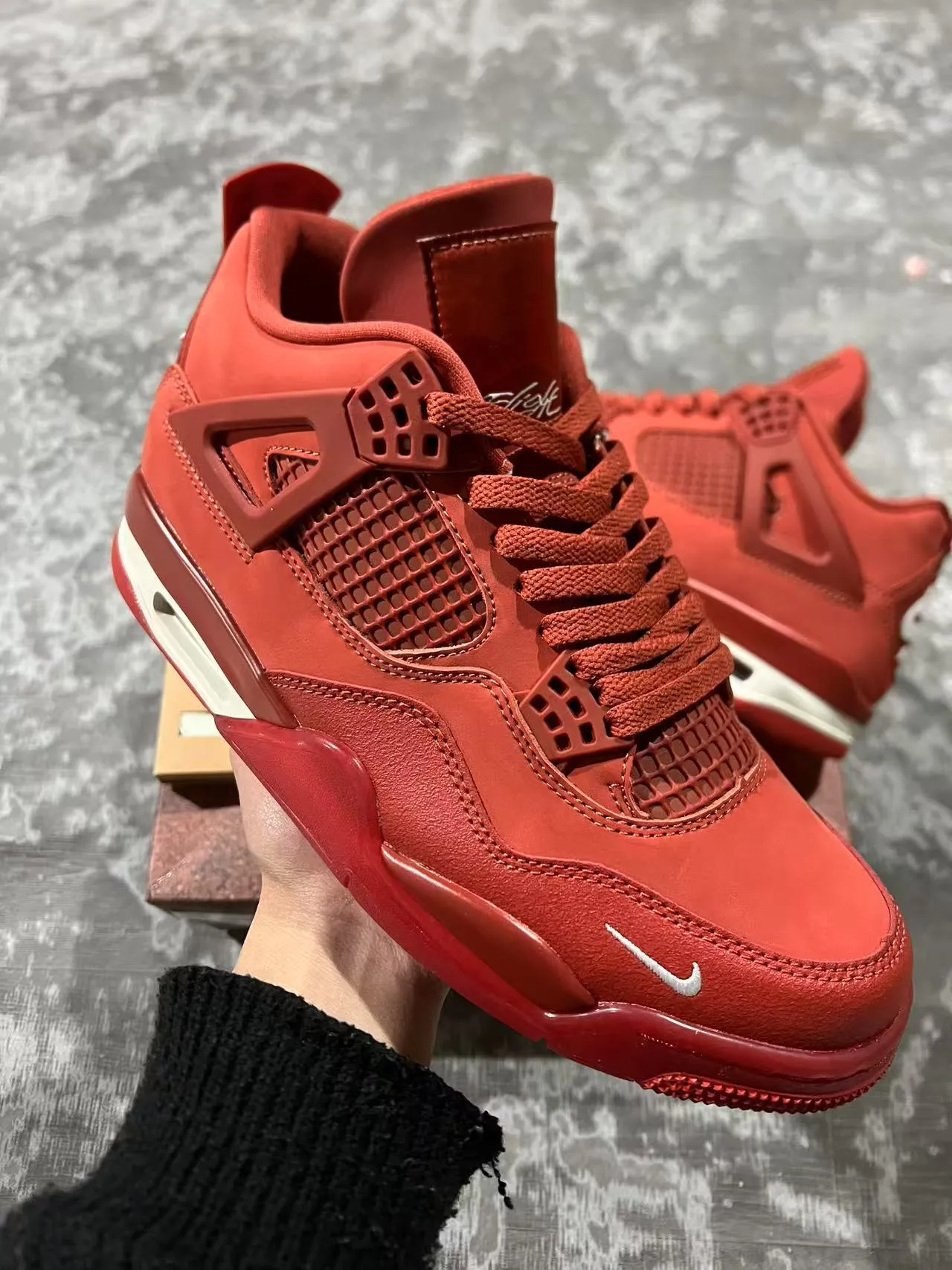 Zapatillas de baloncesto Air Jordan 4 rojo monocromático 2