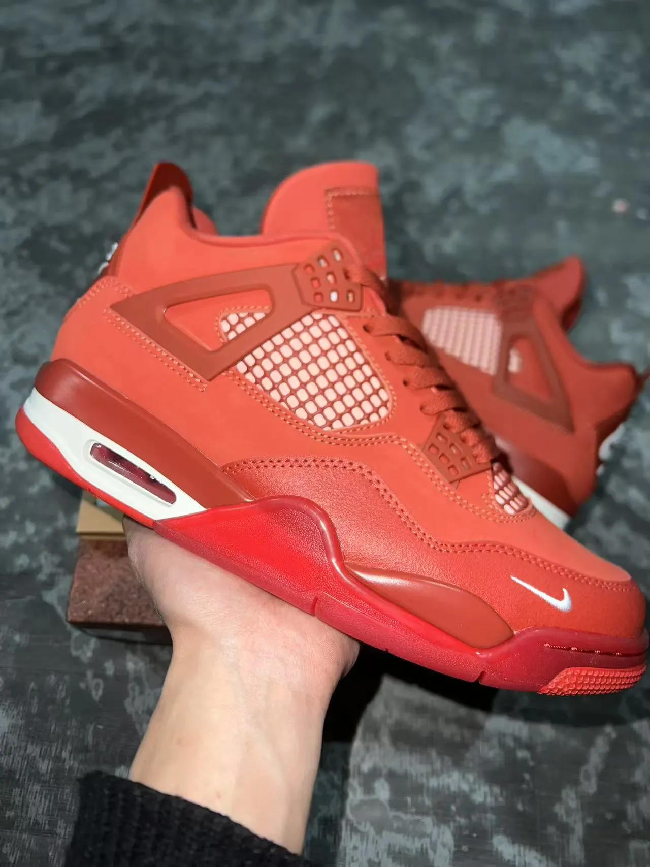 Zapatillas de baloncesto Air Jordan 4 rojo monocromático 9