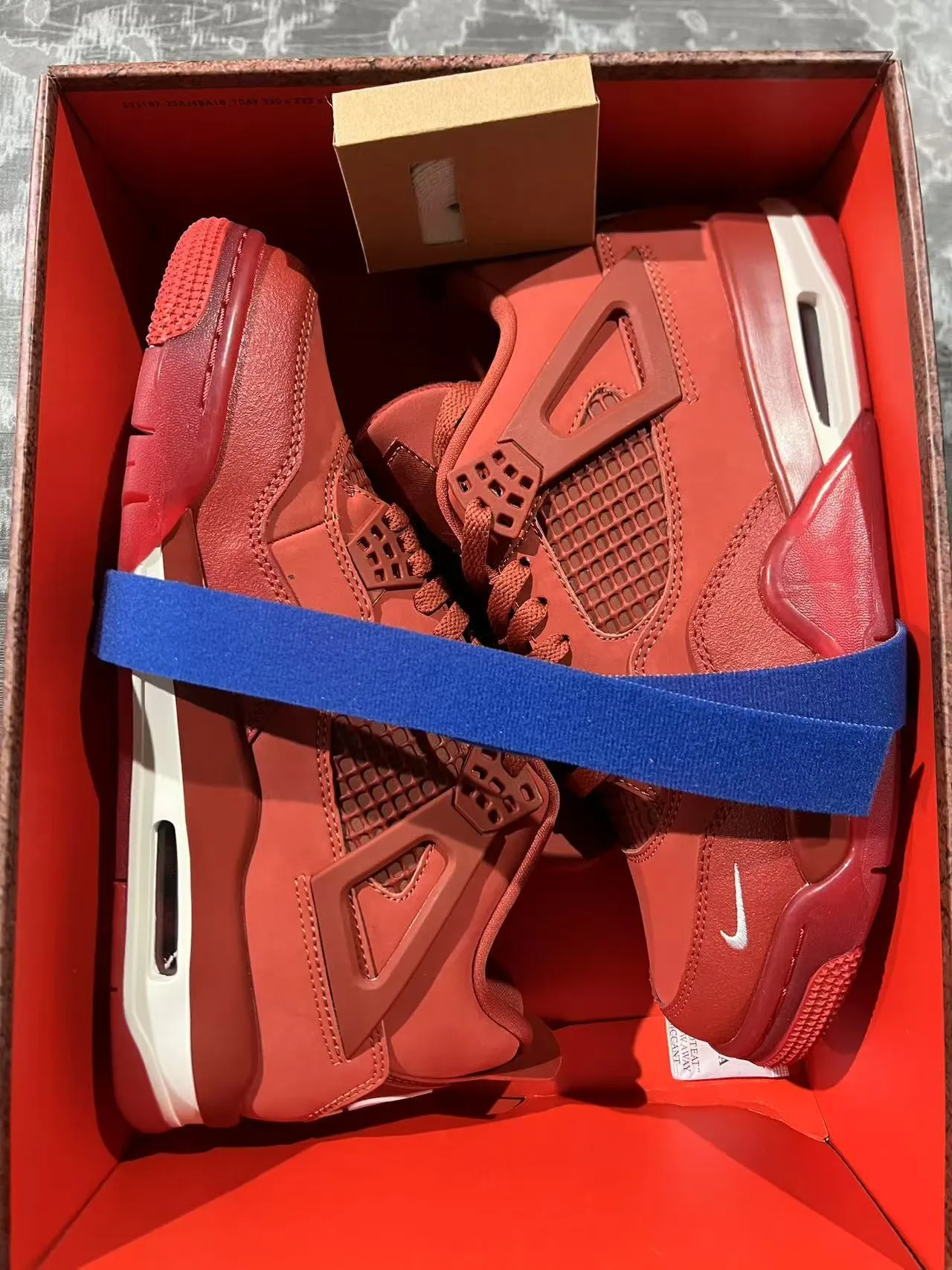 Zapatillas de baloncesto Air Jordan 4 rojo monocromático 13