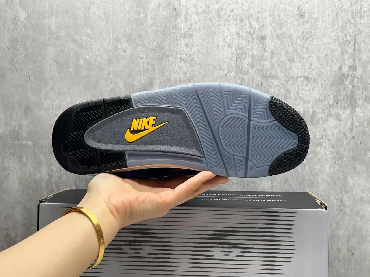 Air Jordan 4 Morado Negro Amarillo Zapatillas de Baloncesto 2