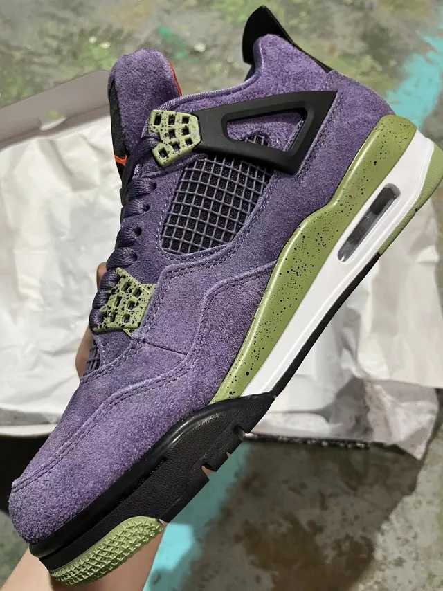 Air Jordan 4 বেগুনি এবং জলপাই রঙের ছিটছিটে বাস্কেটবল জুতো 3