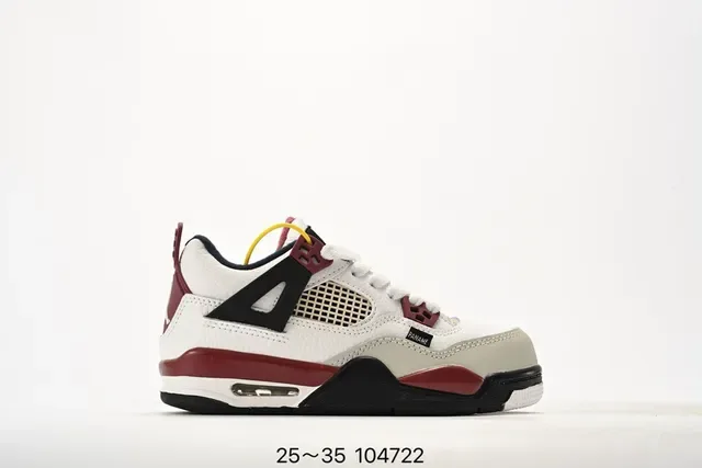 Tênis lifestyle Air Jordan 4 branco e azul 24