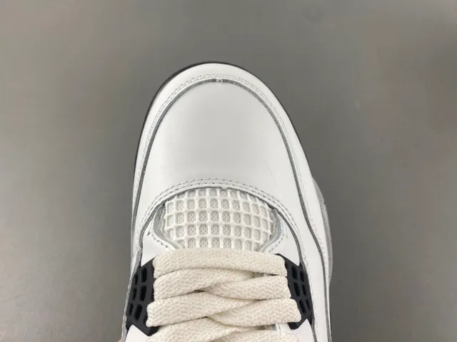 Tênis de basquete Air Jordan 4 branco cimento cinza 5