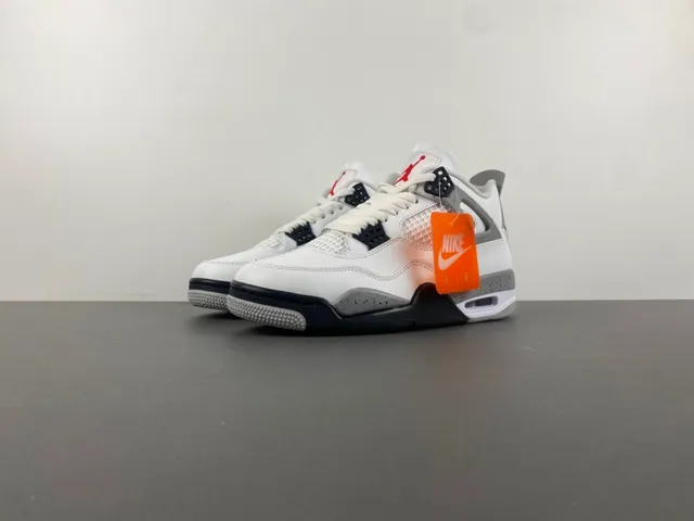 Tênis de basquete Air Jordan 4 branco cimento cinza 10