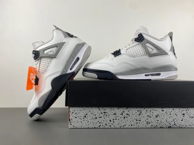 Tênis de basquete Air Jordan 4 branco cimento cinza 14