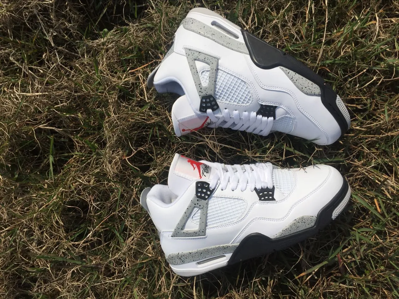 Air Jordan 4 أحذية كرة السلة بيضاء أسمنت أحمر 9