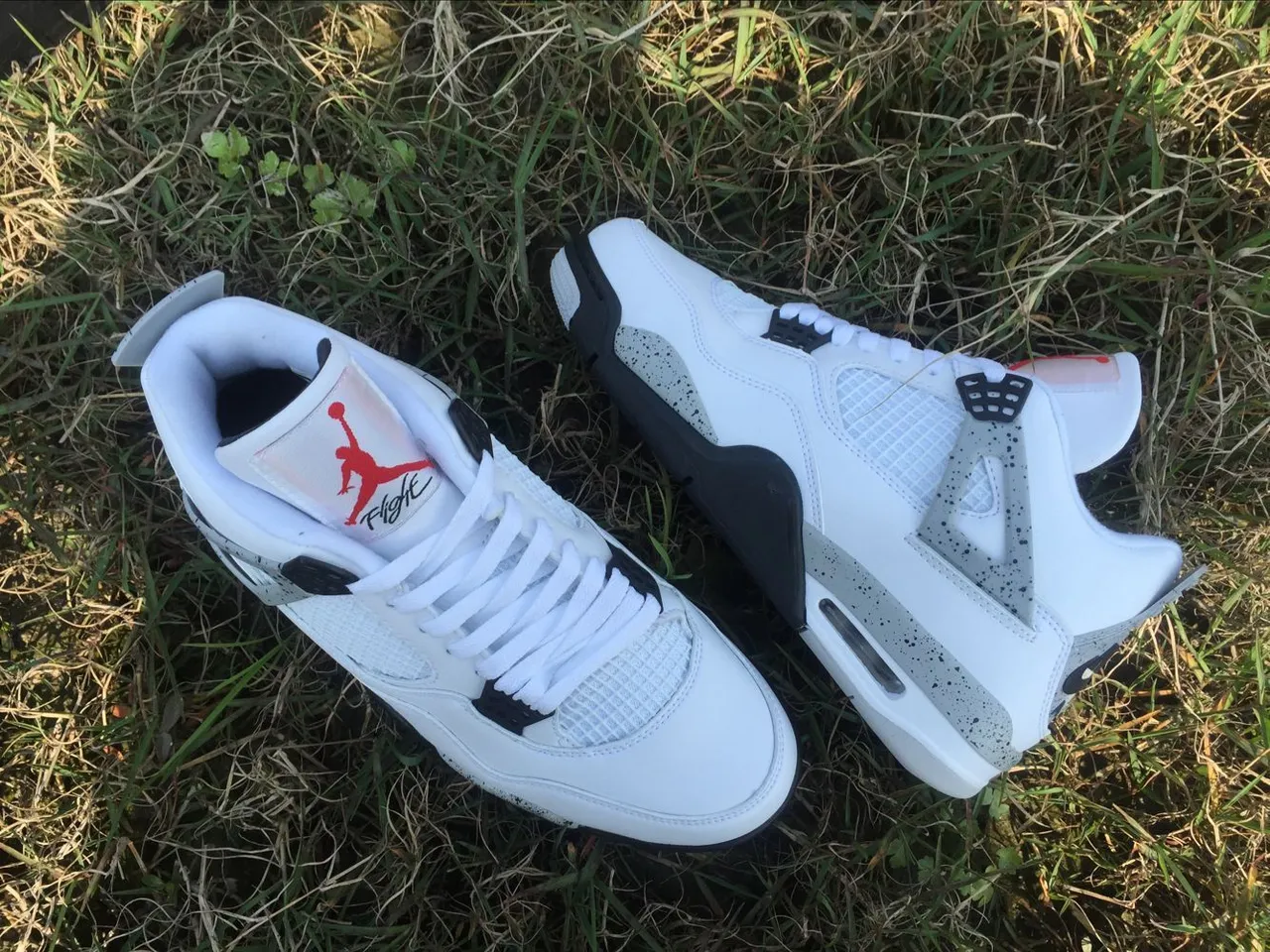 Air Jordan 4 أحذية كرة السلة بيضاء أسمنت أحمر 12