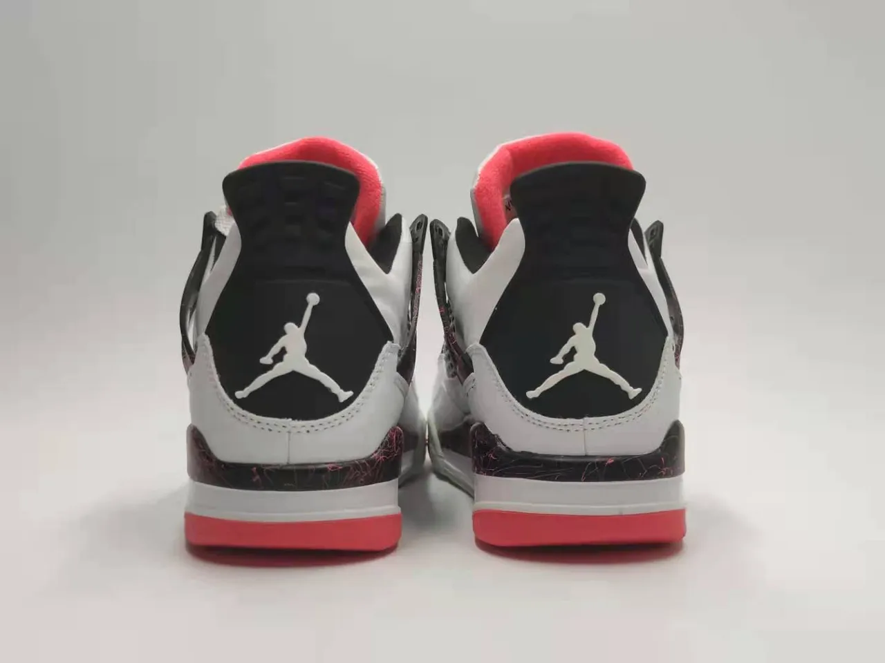 Tênis de basquete Air Jordan 4 branco vermelho cinza 4
