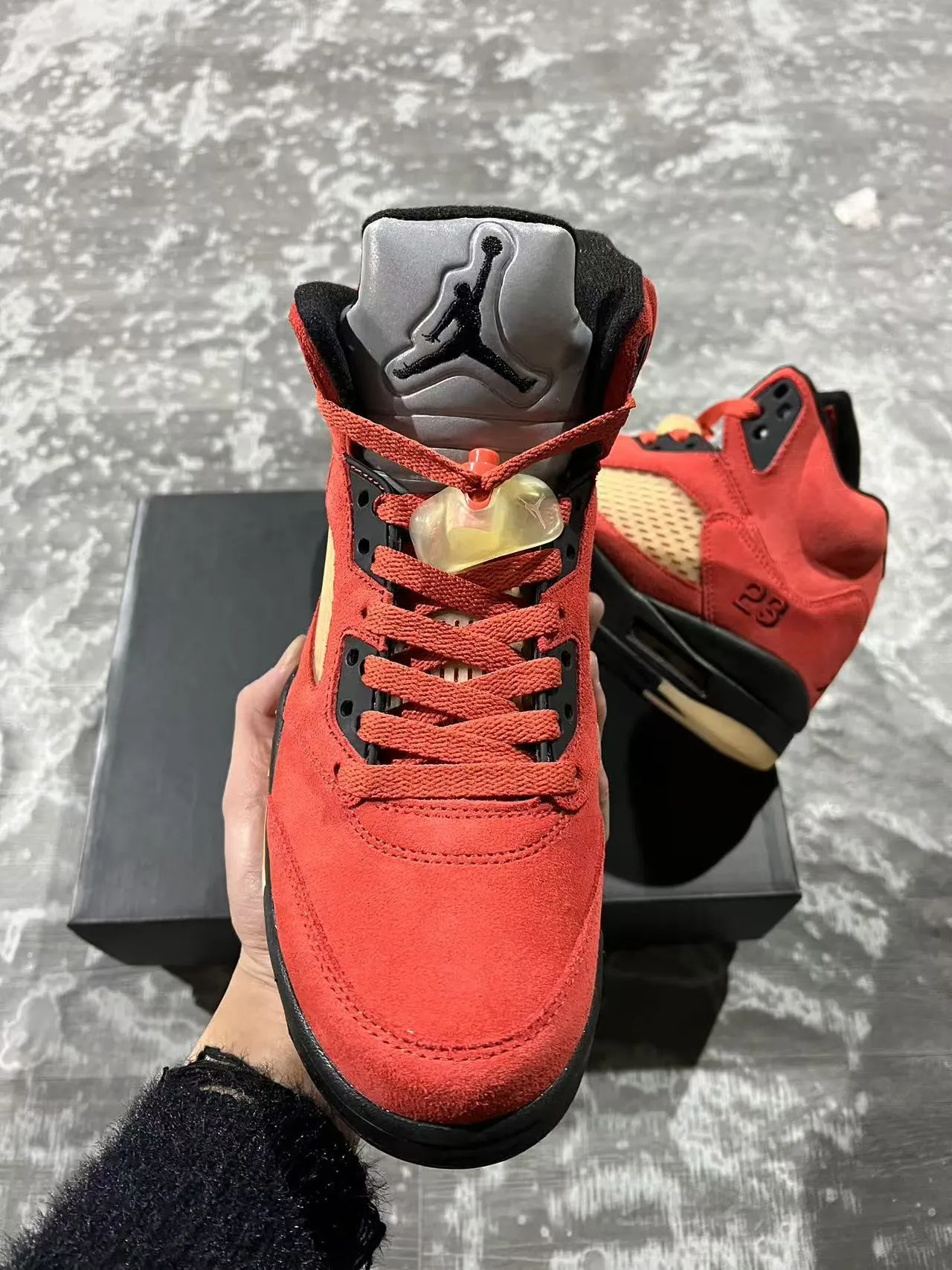 Tênis de basquete Air Jordan 5 chama vermelha e preta 3