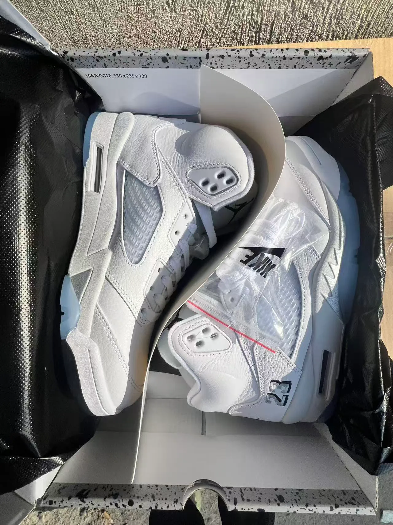 Air Jordan 5 Branco Preto '23' Tênis de basquete 9