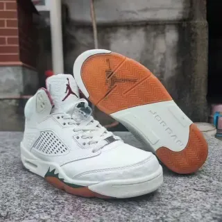 Air Jordan 5 Branco Laranja Verde Tênis de Basquete