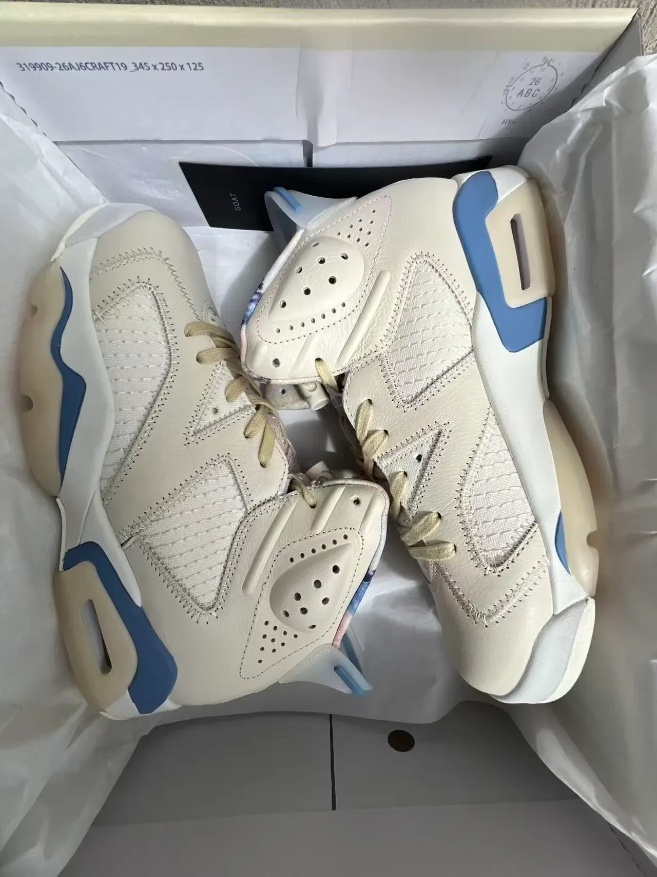 Air Jordan 6 Off-White et Light Blue Chaussures de basket-ball 9