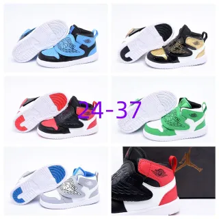 Tênis de basquete cano alto com fecho de tira Air Jordan preto e azul