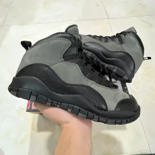 Air Jordan ग्रे ब्लैक हाई-टॉप लेयर्ड साबर और पेबल्ड लेदर बास्केटबॉल जूते