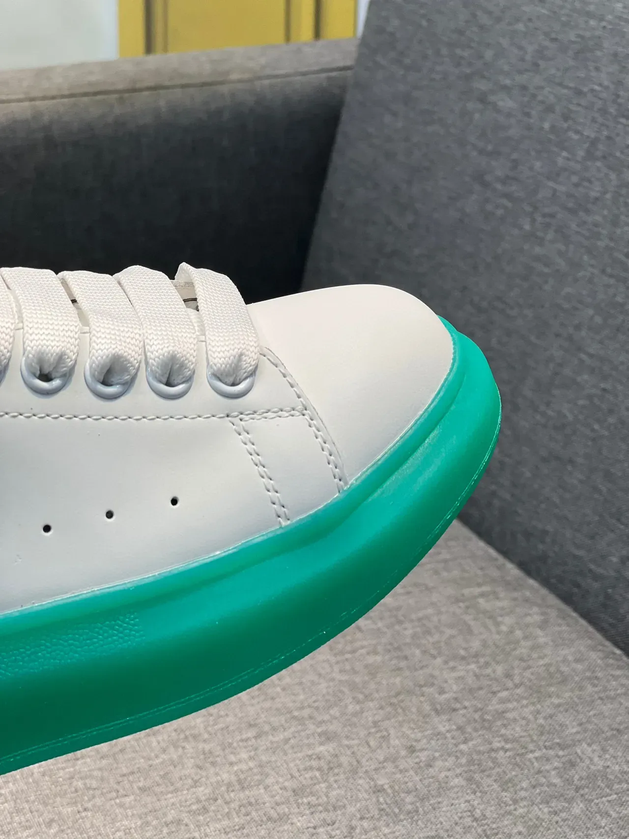 Alexander McQueen Oversized Sneaker White Green Platform Lifestyle Sneakers 3