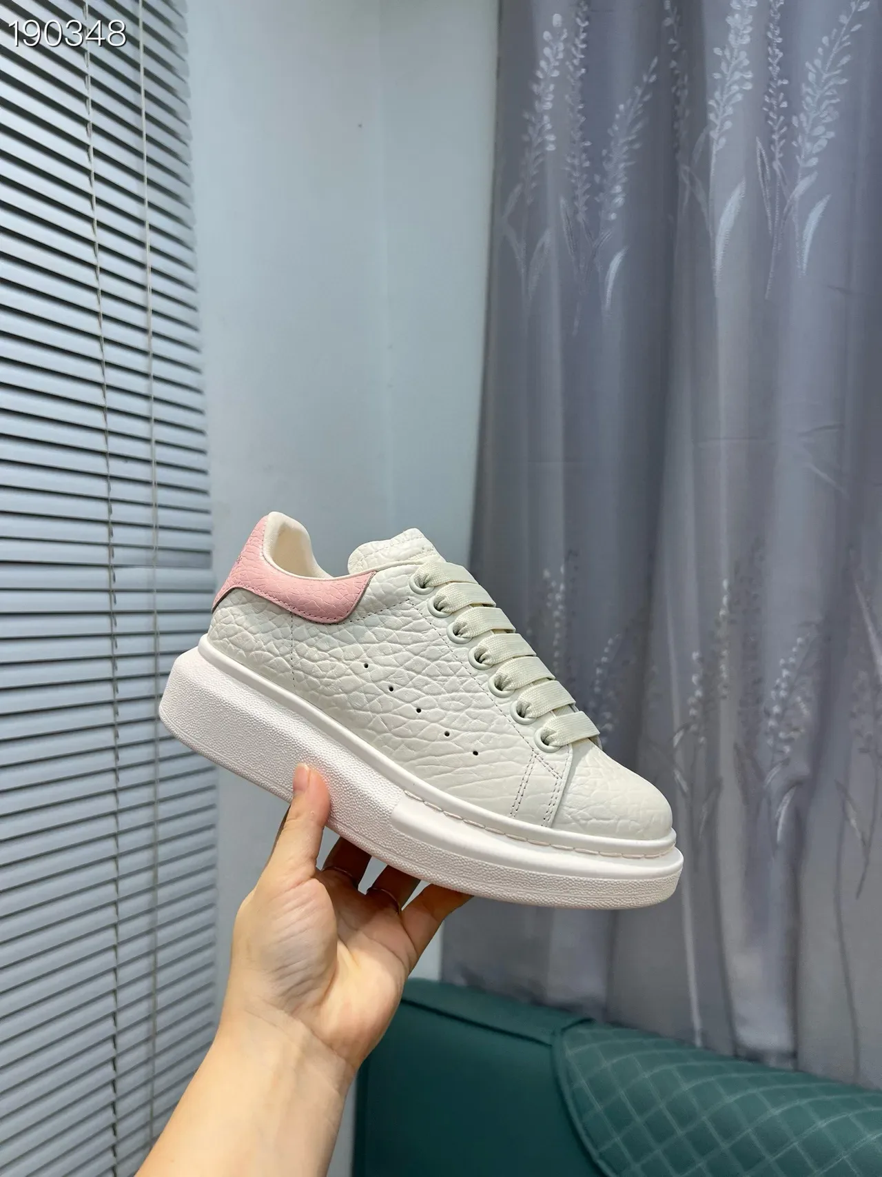 Alexander McQueen Oversized Sneaker White Pink Platform Croc-Embossed Leather Lifestyle Sneakers 7
