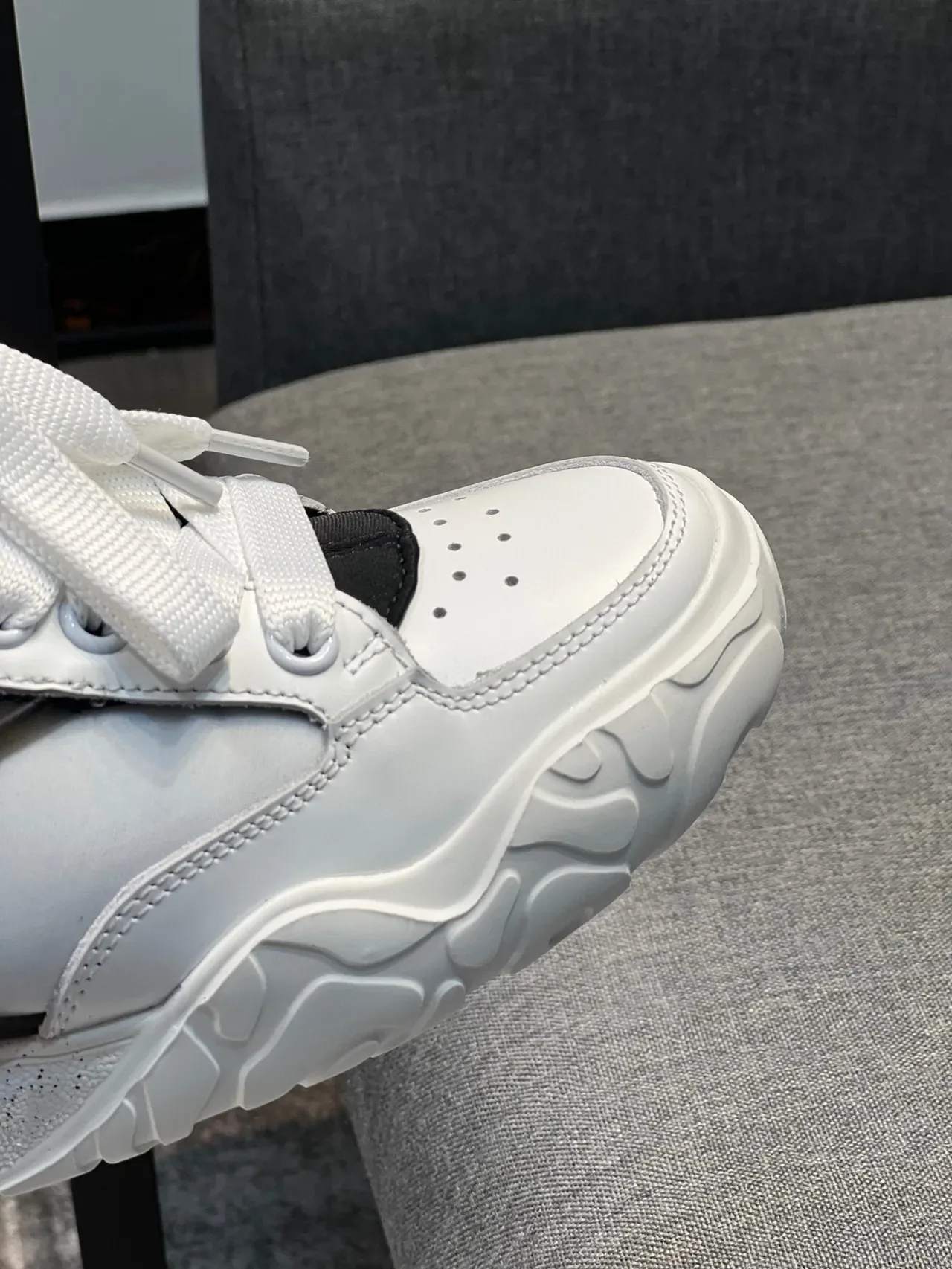 Alexander McQueen White Black Chunky Sculpted Sole Layered And Upper Lifestyle Sneakers 3