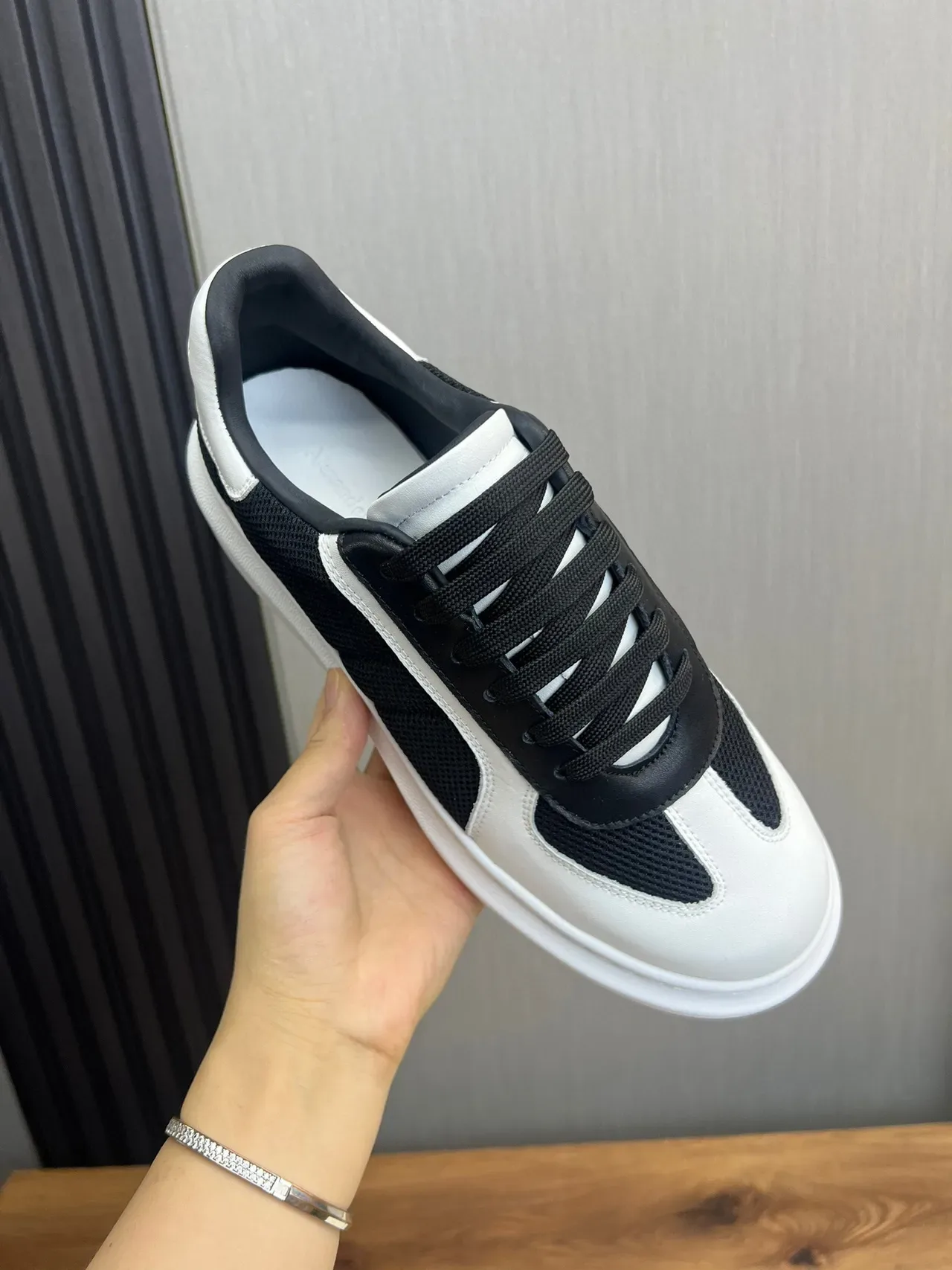 Alexander McQueen White Black Oversized Platform Sole Mixed Mesh And Leather Upper Chunky Sneakers 3